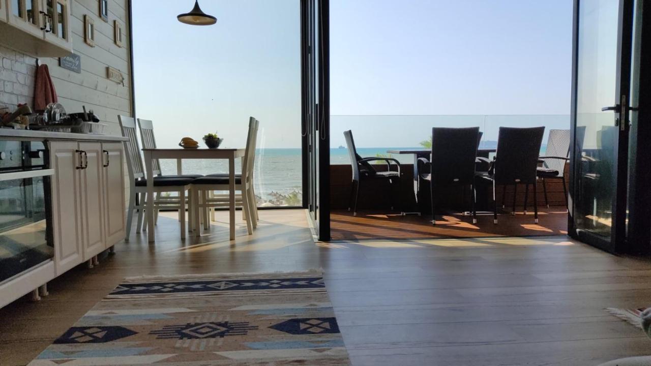 Luxury Beach Apartment In Qerret Golem  Eksteriør billede